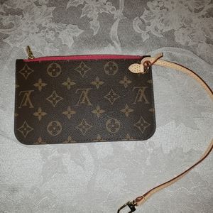 NEW Louis Vuitton pouchette pm